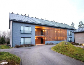 Amazing, fresh apartment close to nature! Free parking!